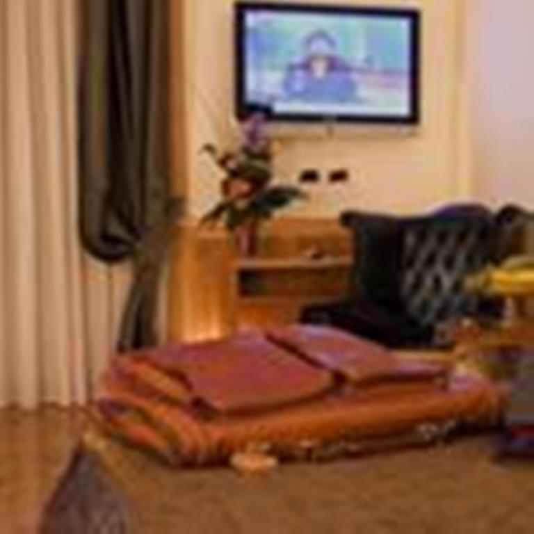 Gasthuis Relais Conte Di Cavour De Luxe