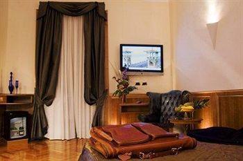 Gasthuis Relais Conte Di Cavour De Luxe 2*