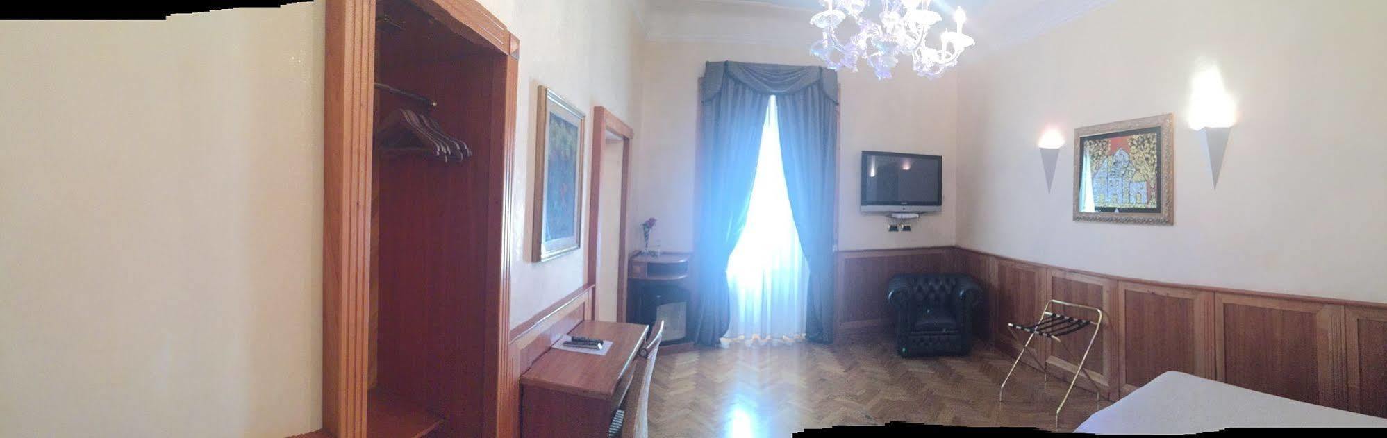 Relais Conte Di Cavour De Luxe Gasthuis